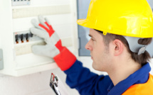 Electricien pour travaux d'electricité Electricien pour travaux d'electricité